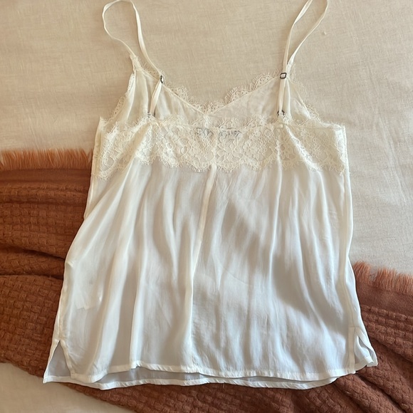 WHITE LINEN LACE CAMI - Picture 2 of 2